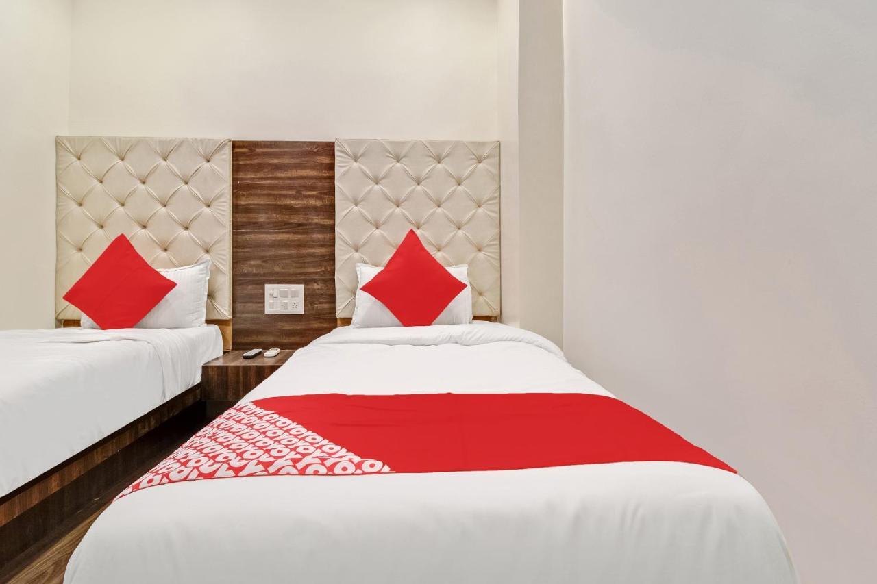 Oyo 47777 Hotel Laxminarayan Aurangabad  Exteriör bild
