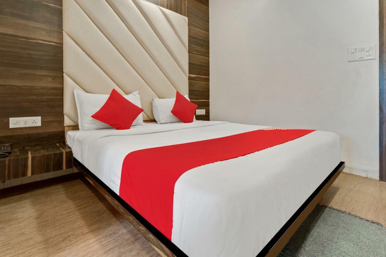 Oyo 47777 Hotel Laxminarayan Aurangabad  Exteriör bild