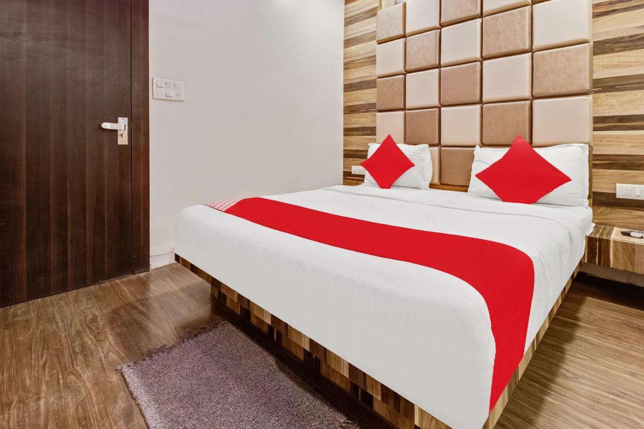 Oyo 47777 Hotel Laxminarayan Aurangabad  Exteriör bild