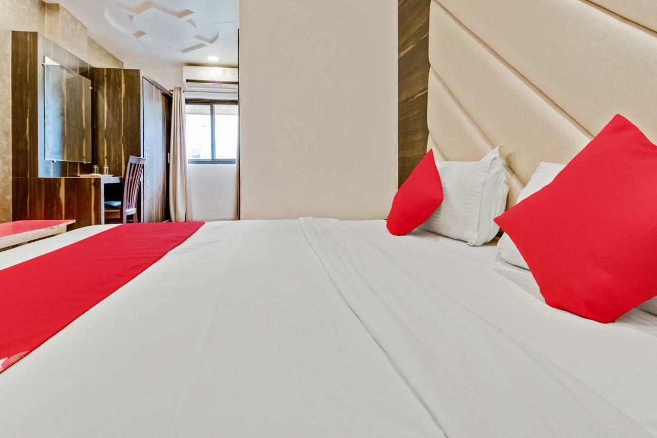 Oyo 47777 Hotel Laxminarayan Aurangabad  Exteriör bild