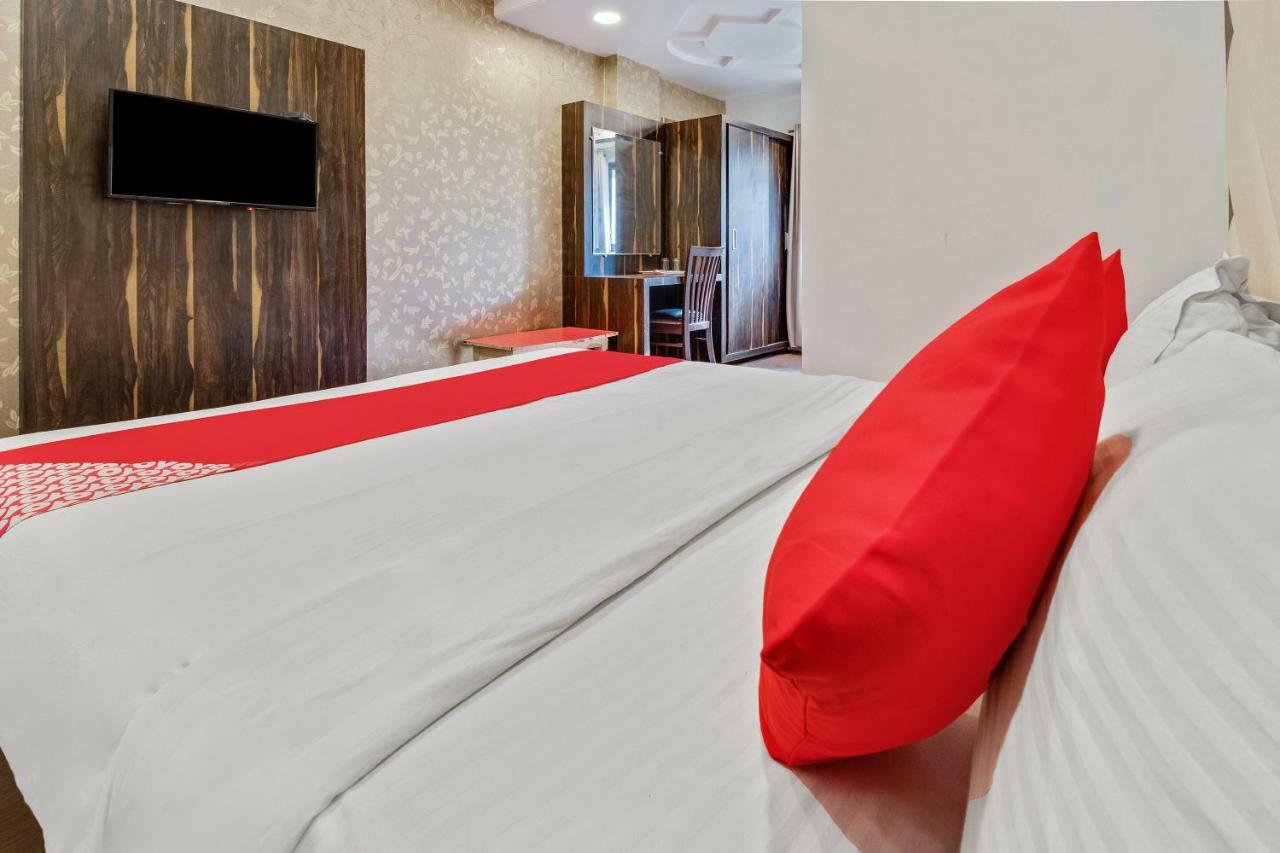 Oyo 47777 Hotel Laxminarayan Aurangabad  Exteriör bild